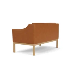 FDB Møbler L45 MK154 2 pers. sofa, beige tekstil af Mogens Koch><noscript><img width=