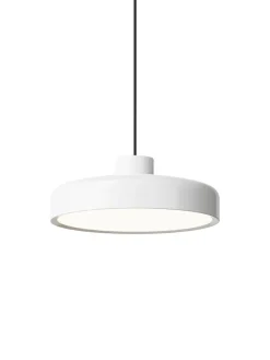 Nine Lacquer pendant medium, black fra><noscript><img width=