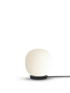 New Works Lantern Globe bordlampe small, fra> Spots