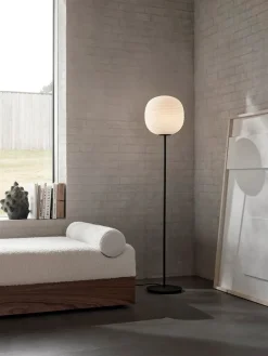 New Works Lantern gulvlampe fra><noscript><img width=