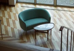 House of Finn Juhl Lillemor Sofa 2 pers. af Finn Juhl><noscript><img width=