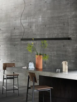 Muuto Linear Pendant Lamp 169,2 cm, grey fra><noscript><img width=