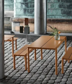 Muuto Linear Steel Table, 140x75 cm fra> Haveborde