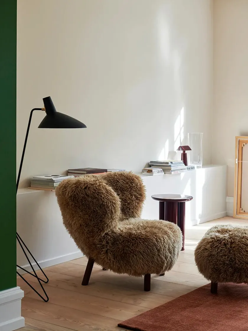 &Tradition Little Petra Pouf, sheepskin honey 50 mm fra> Puffer|Lænestole