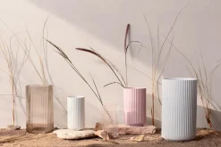 Lyngby Porcelæn Lyngbyvasen i rosa, H25 cm fra><noscript><img width=