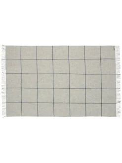 Silkeborg Uldspinderi Mandø Plaid, light grey fra> Puder Og Plaider
