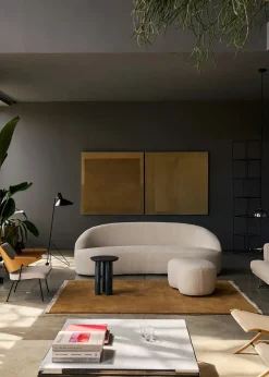&Tradition Margas LC4 sofa fra><noscript><img width=