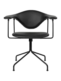 GUBI Masculo Meeting Chair fra><noscript><img width=