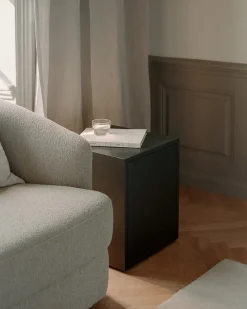 New Works Mass Side Table, black fra> Sideborde Og Små Borde