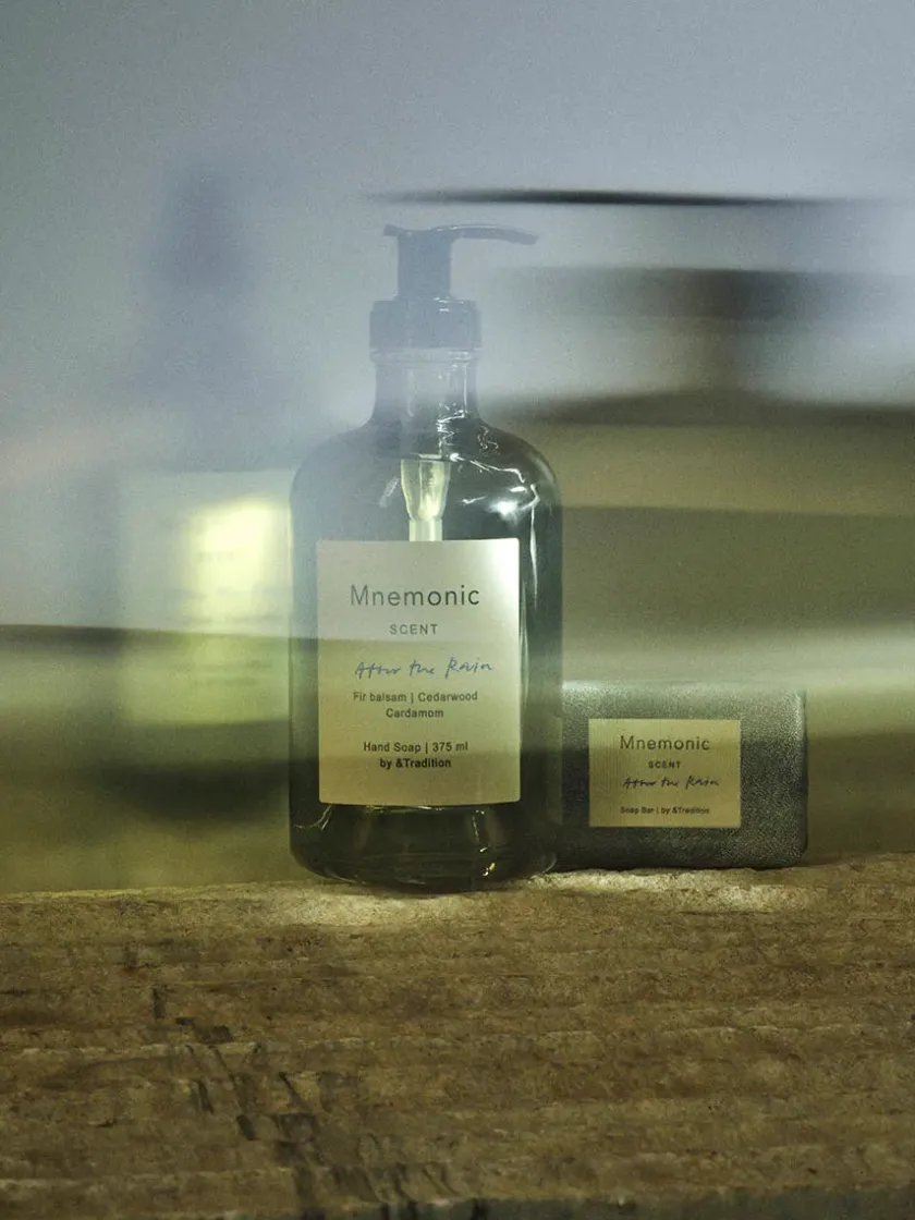&Tradition Mnemonic Hand Lotion, 375 ml fra> Gaver Til Hende|Håndsæber Og Håndcremer