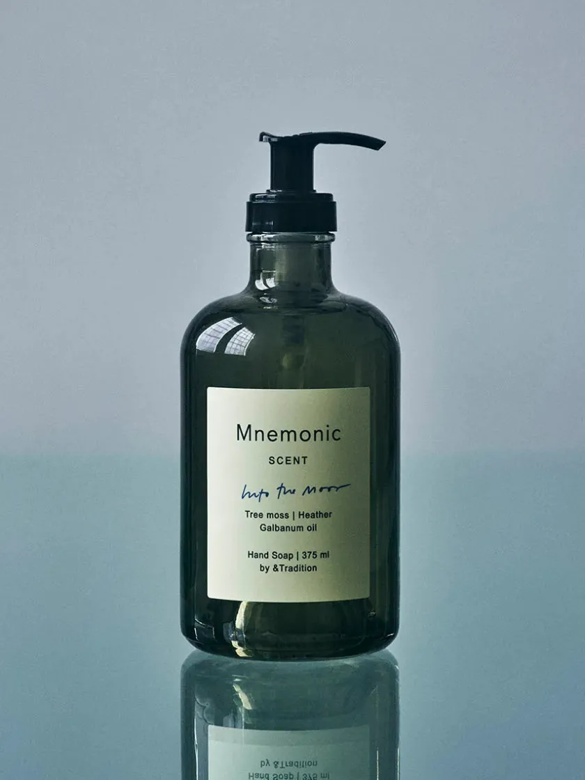 &Tradition Mnemonic Hand Soap, 375 ml fra> Gaver Til Hende|Håndsæber Og Håndcremer