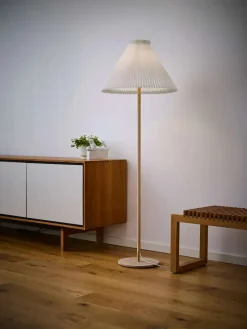Le Klint Model 328 Gulvlampe, eg fra><noscript><img width=