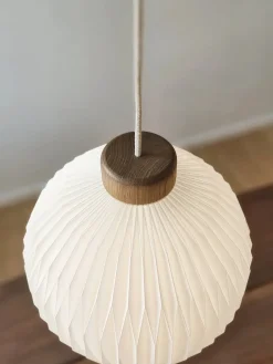 Le Klint Model 180 Pendel, smoked oak fra> Pendler|Spots