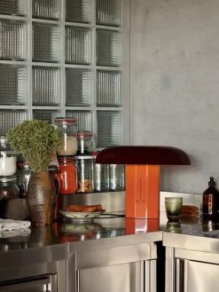 &Tradition Montera JH42 Bordlampe, amber & ruby fra> Spots