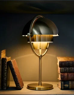 GUBI Multi-Lite Portable Bordlampe, krom/hvid fra><noscript><img width=