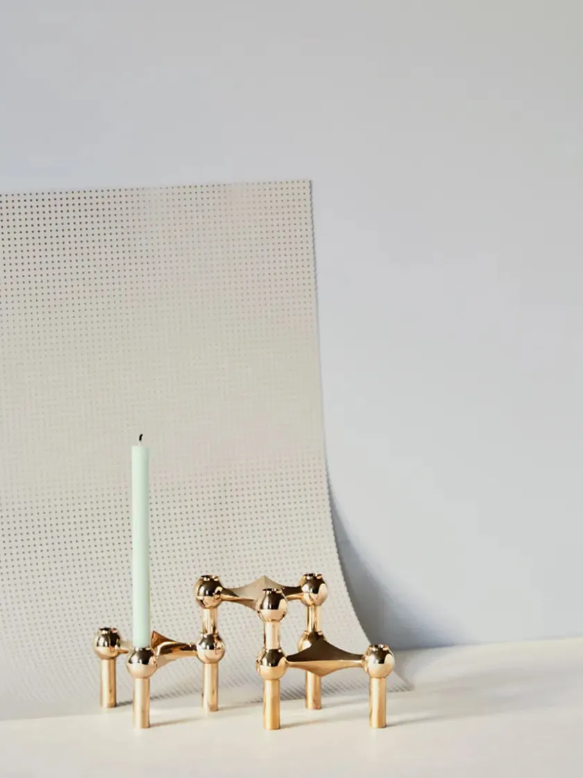STOFF Nagel Nagel Lysestage, bronzeret messing fra> Gaver Til Ham|Gaver Til Hende
