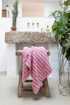 Bongusta Naram towel - Blush fra><noscript><img width=