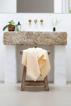Bongusta Naram towel - Lavender Blue fra><noscript><img width=