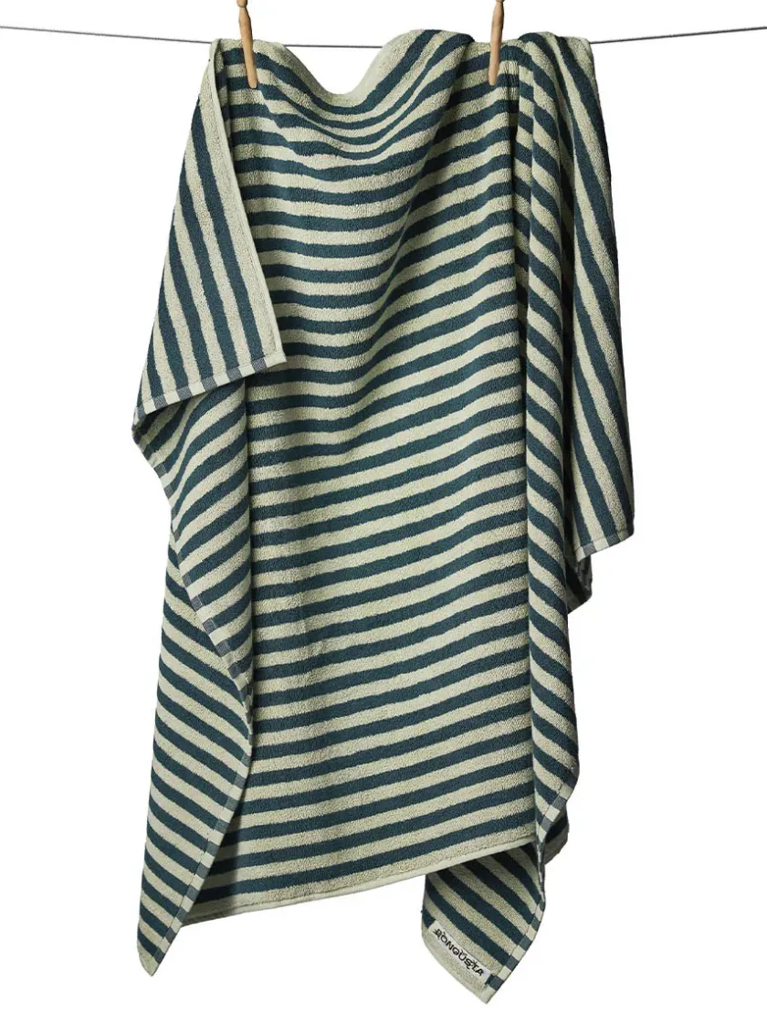 Bongusta Naram towel - Lavender Blue fra> Badeværelsestekstiler