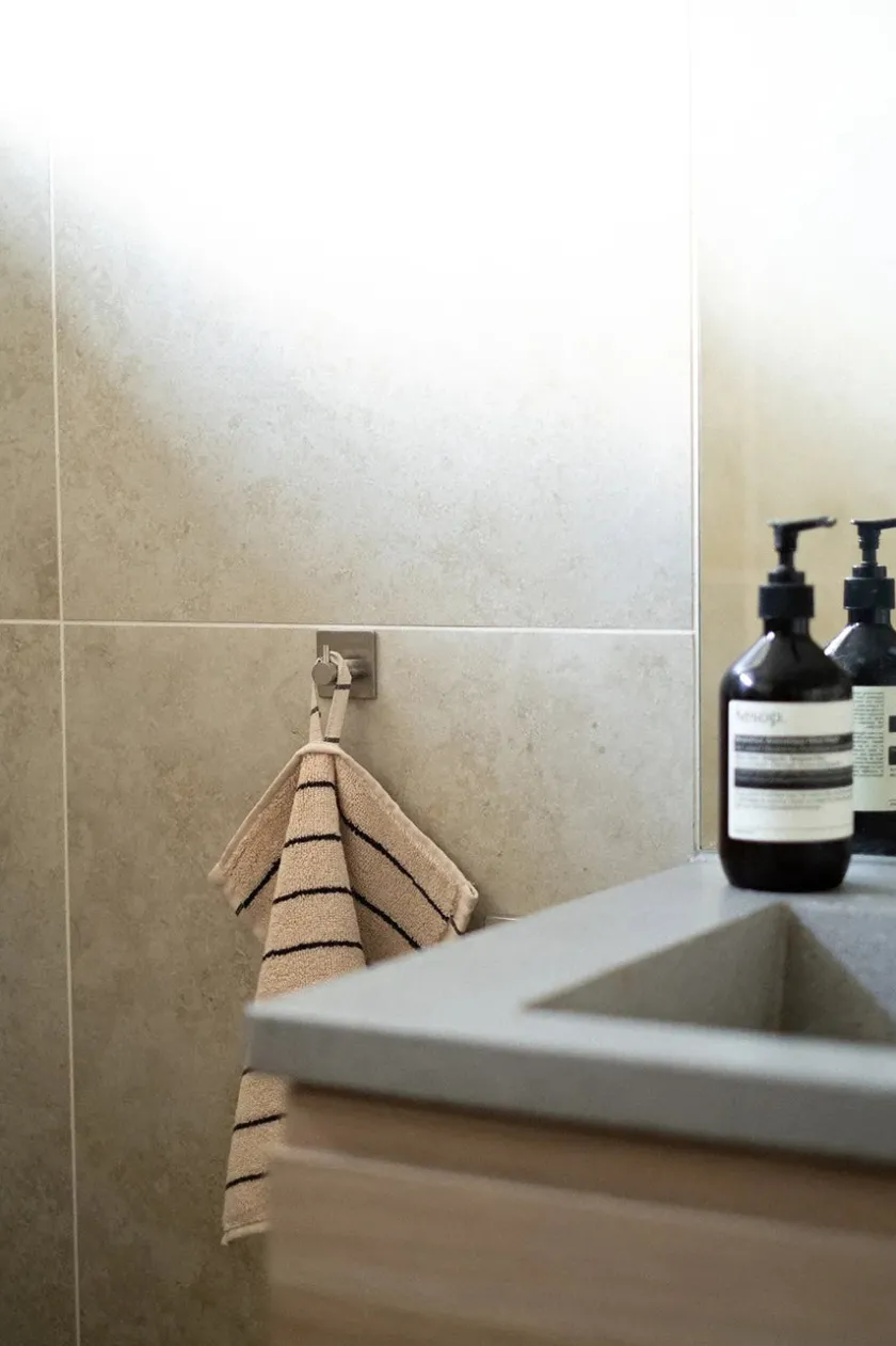 Bongusta Naram towel - Moonbeam fra> Gaver Til Ham|Gaver Til Hende