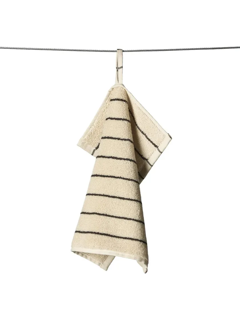 Bongusta Naram towel - Vanilla fra> Badeværelsestekstiler