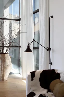 Lampe Gras Nr. 214 væglampe fra><noscript><img width=