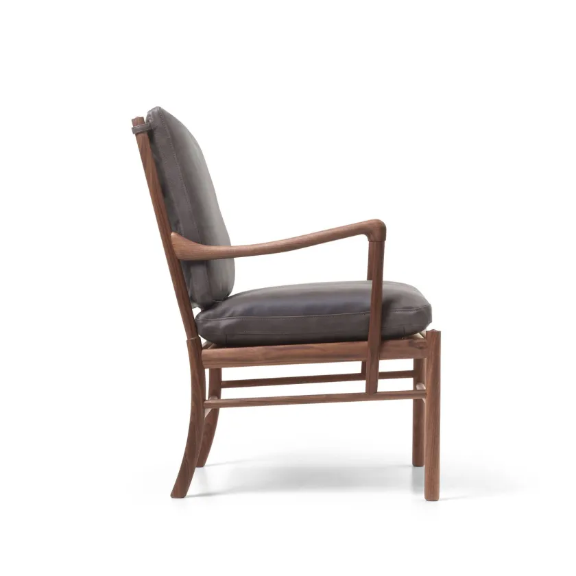 Carl Hansen & Søn OW149 Colonial lænestol, eg olie, Terra-læder af Ole Wanscher> Loungestole|Lænestole