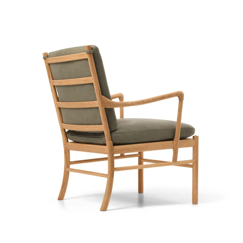 Carl Hansen & Søn OW149 Colonial lænestol, eg olie, Terra-læder af Ole Wanscher> Loungestole|Lænestole