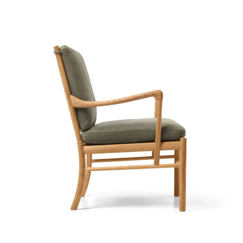 Carl Hansen & Søn OW149 Colonial lænestol, eg olie, Terra-læder af Ole Wanscher> Loungestole|Lænestole