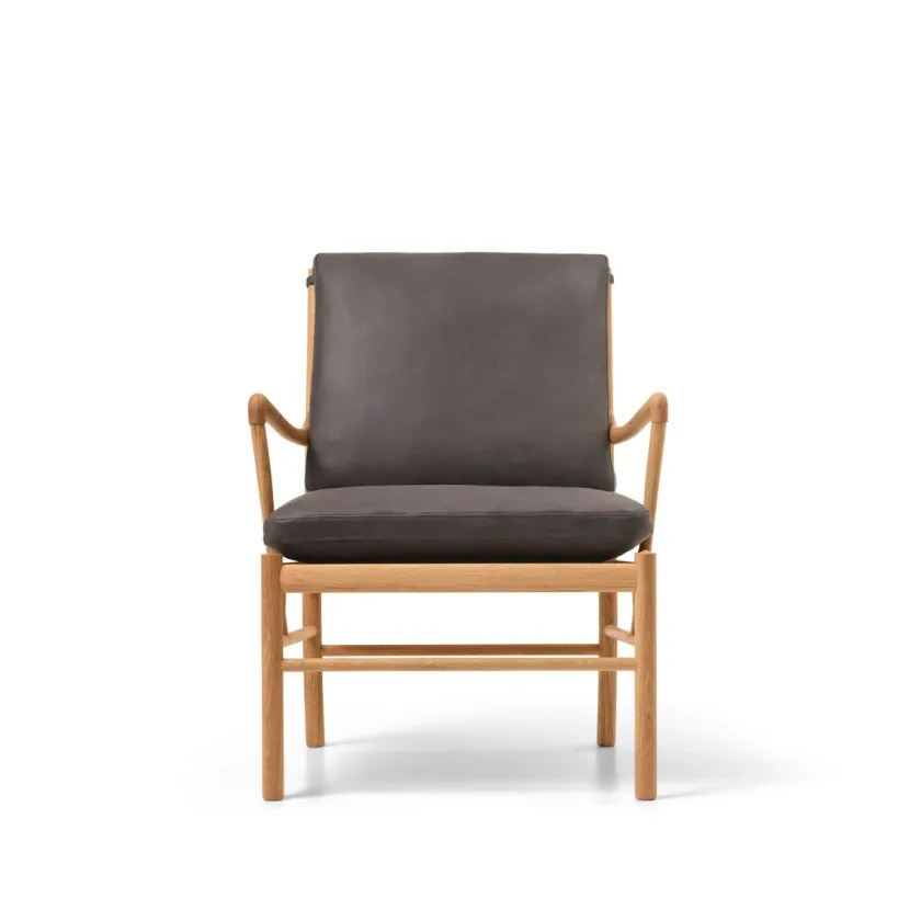 Carl Hansen & Søn OW149 Colonial lænestol, valnød olie, Terra-læder af Ole Wanscher> Loungestole|Lænestole