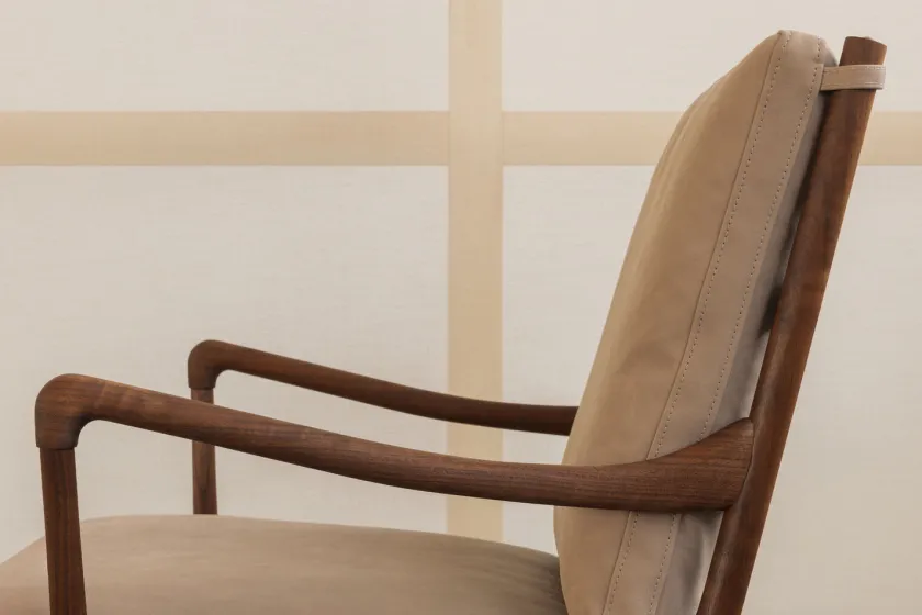Carl Hansen & Søn OW149 Colonial lænestol, valnød olie, Terra-læder af Ole Wanscher> Loungestole|Lænestole