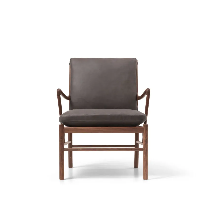 Carl Hansen & Søn OW149 Colonial lænestol, valnød olie, Terra-læder af Ole Wanscher> Loungestole|Lænestole