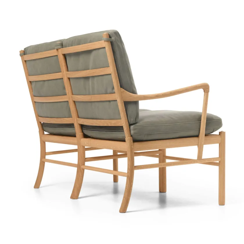 Carl Hansen & Søn OW149-2 Colonial sofa valnød olie, Terra-læder af Ole Wanscher> Sofaer