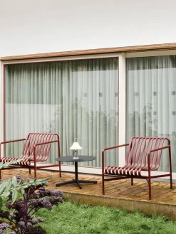 HAY Palissade Lounge Chair Low, iron red fra> Udendørs Loungemøbler|Havestole