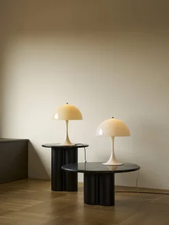 Louis Poulsen Panthella 320 bordlampe, opal af Verner Panton><noscript><img width=