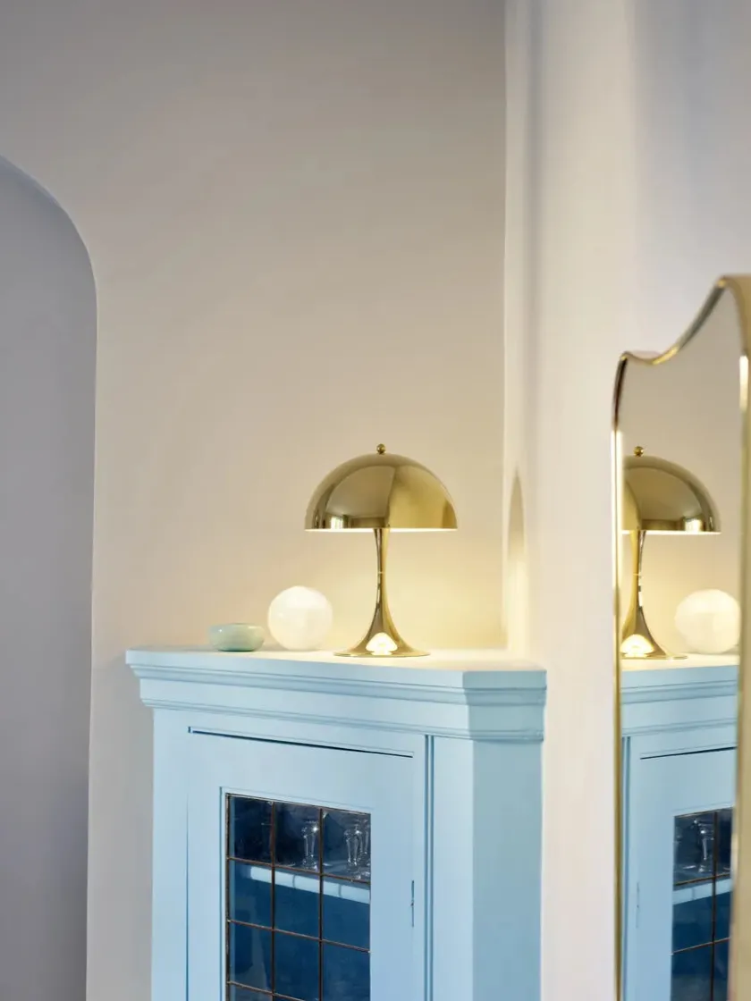 Louis Poulsen Panthella 250 bordlampe, orange af Verner Panton> Spots