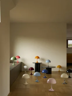 Louis Poulsen Panthella 250 Portable V3 Bordlampe fra><noscript><img width=