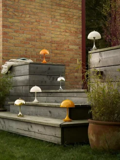 Louis Poulsen Panthella 160 Portable V3, chrome blue grey af Verner Panton> Portable Lamper|Spots