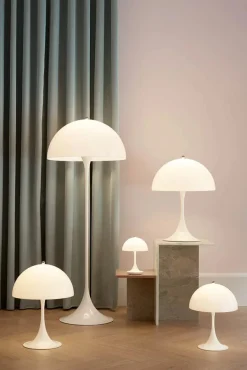 Louis Poulsen Panthella gulvlampe af Verner Panton><noscript><img width=