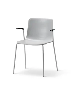 Fredericia Furniture Pato Armstol fra> Spisebordsstole