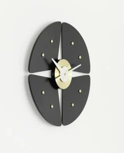 Vitra Petal Clock fra><noscript><img width=