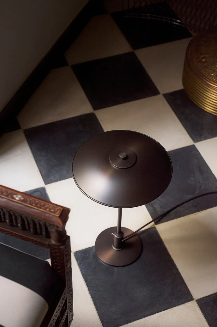Louis Poulsen PH 3/2 Bordlampe, messing metalliseret fra> Skrivebordslamper|Spots