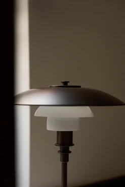 Louis Poulsen PH 3/2 Bordlampe, messing metalliseret fra><noscript><img width=