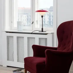 Louis Poulsen PH 3½-2½ Bordlampe, rød af Poul Henningsen> Spots