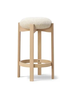Fredericia Furniture Pioneer Bar Stool, lacquered oak/max 95 fra><noscript><img width=