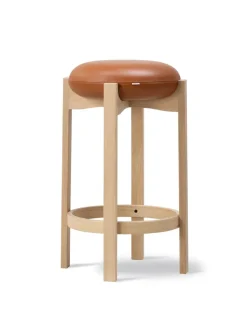 Fredericia Furniture Pioneer Bar Stool, lacquered oak/zero 0001 fra><noscript><img width=