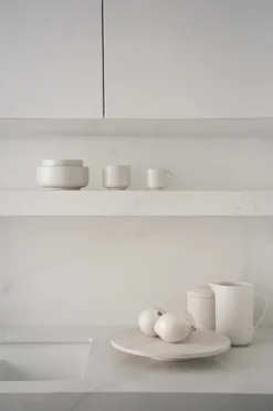 Louise Roe Pisu 06 Bowl, vanilla white fra> Service