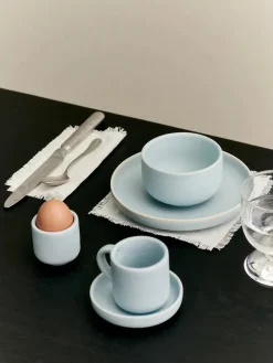 Louise Roe Pisu 18 Egg Cup, sky blue fra> Service