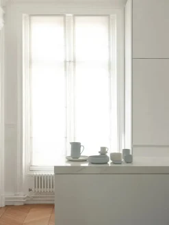 Louise Roe Pisu 17 Espresso Cup, vanilla white fra> Service