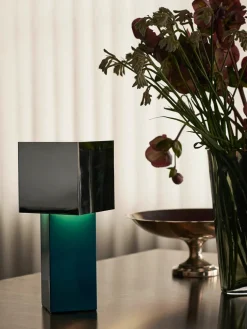 &Tradition Pivot Portable Lamp, blue silver fra> Gaver Til Ham|Portable Lamper